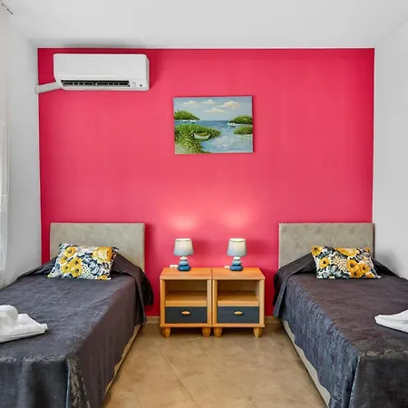 далия - Guest house 4*