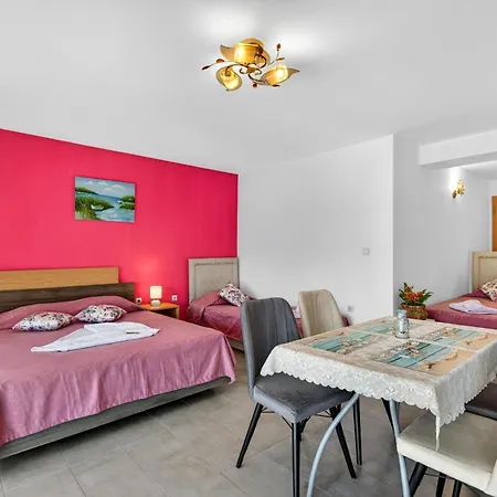Guest house далия - Nesebar