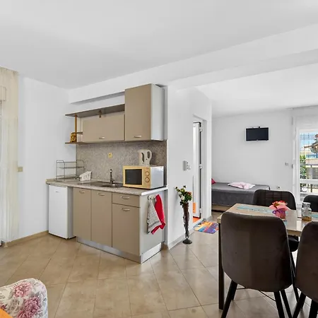 Guest house далия - Nesebar